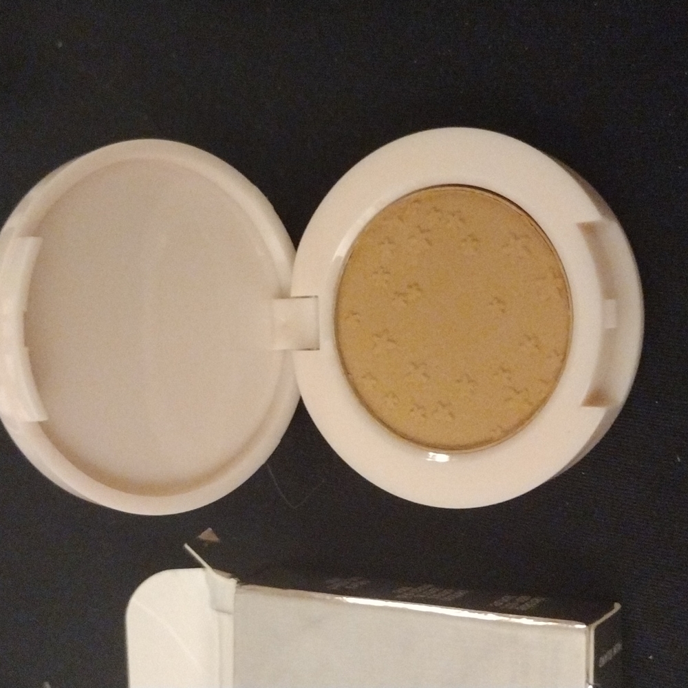 Ciate Bamboo Bronzer in Palm Island